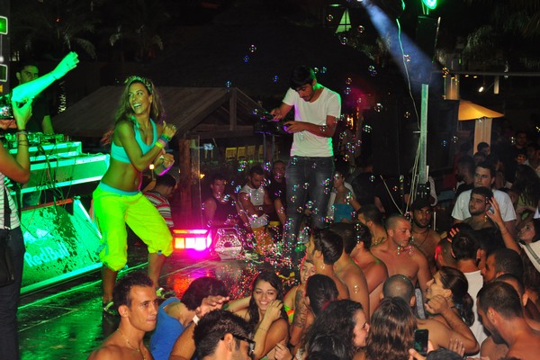 Foam Party Wet Night 2 - Part 1